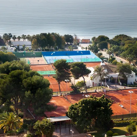 Deluxe Don Carlos Villa *