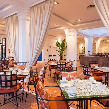 Villa Deluxe Don Carlos *